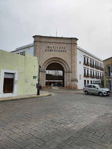 Instituto Campechano
