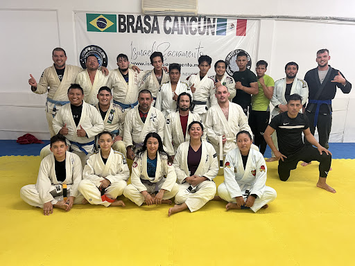 BRASA CANCUN. Tu mejor opción para practicar artes marciales mixtas y jiu jitsu brasileño