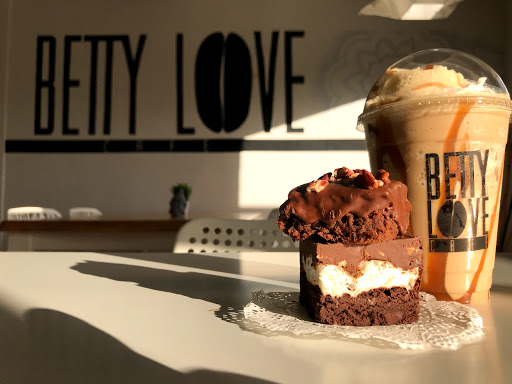 Betty Love Cake Shop