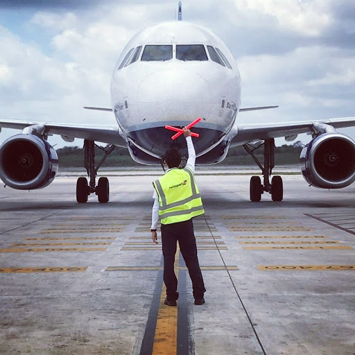 ESCUELA DE AVIACION ANTA VILLAHERMOSA