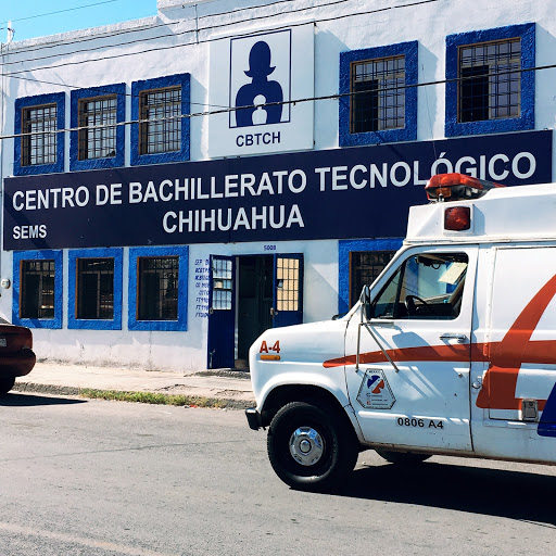 Escuela de Estudios de Auxiliares de Puericultura