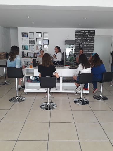 Escuela de maquillaje LM By Laudy Martínez