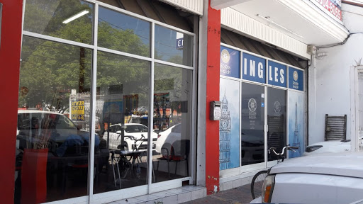 Golden English La Aguilas