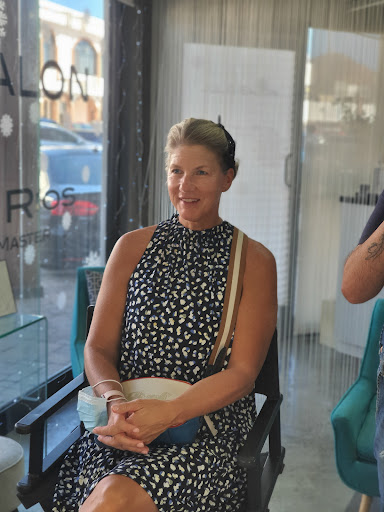 Julio Salon