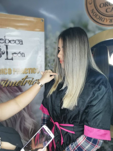 SALON DE BELLEZA SIEMPRE BELLA