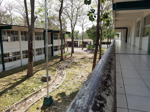 UJAT División Académica de Ingeniería y Arquitectura