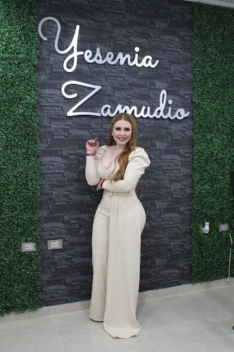 YESENIA ZAMUDIO SALÓN