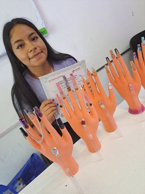 make-up-room-academy